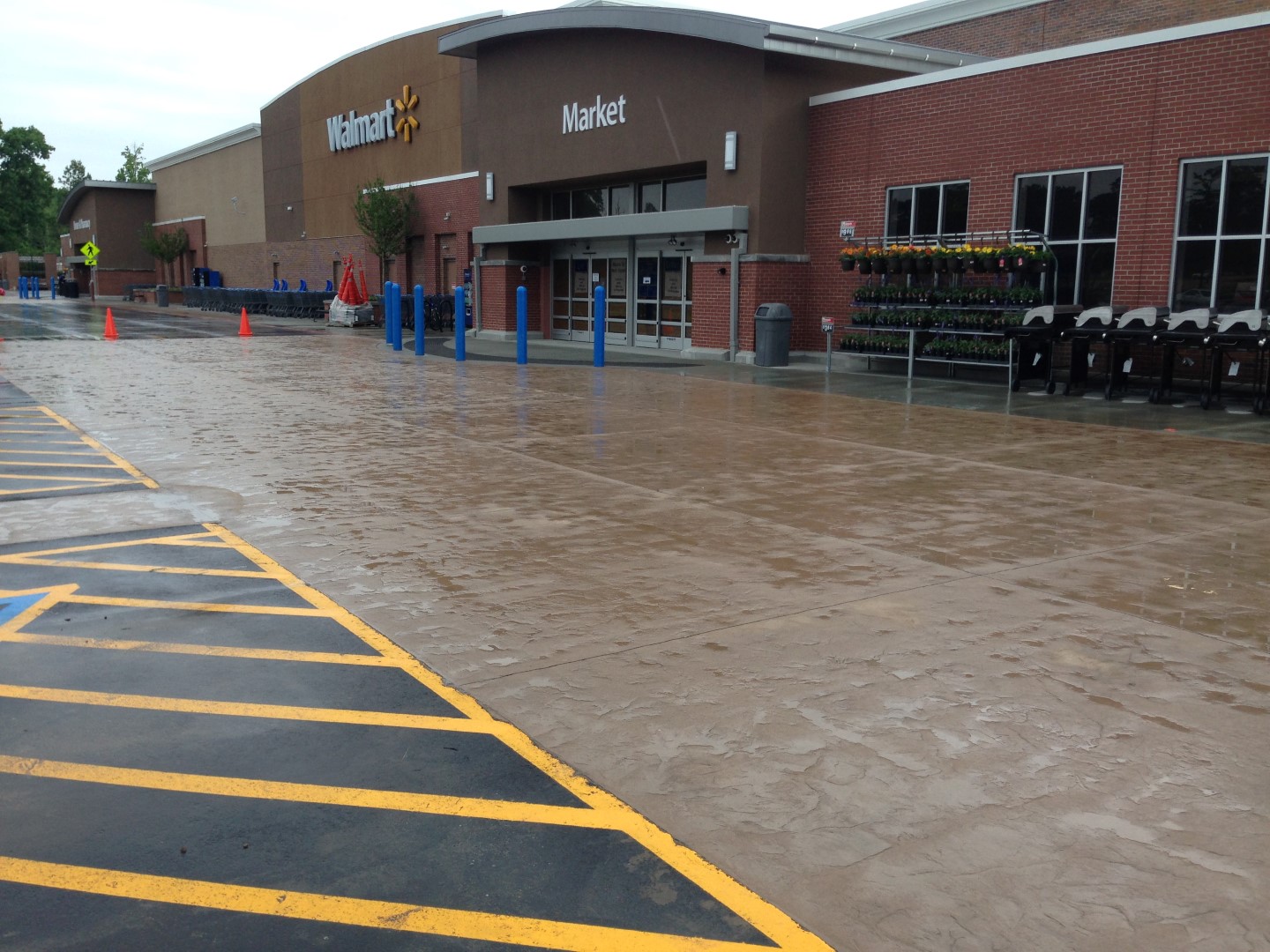 Sinclair CG Successfully completes Second Walmart job in Cumming, Georgia and wins Decorative Concrete Award